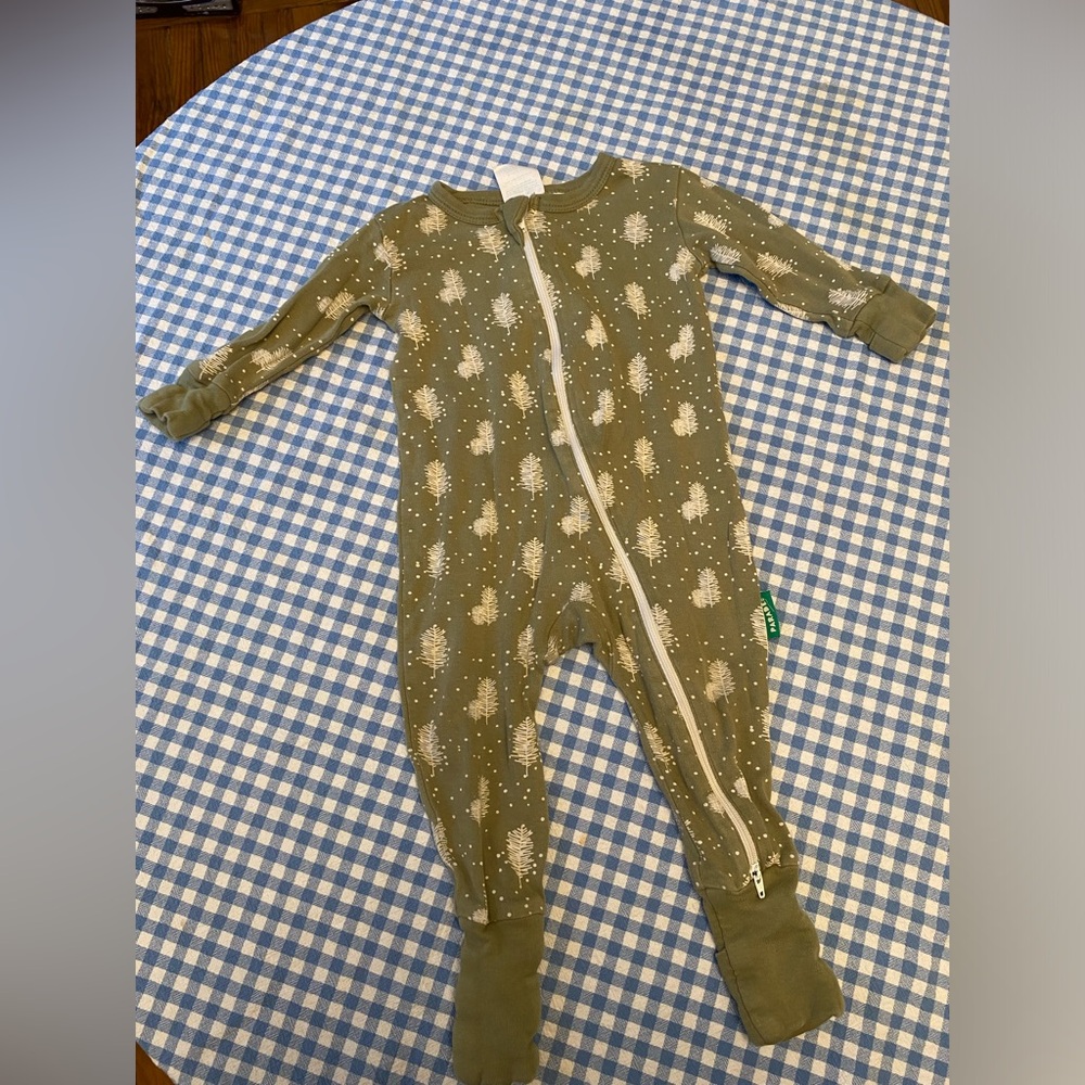 Parade organic zip pajamas in fir trees